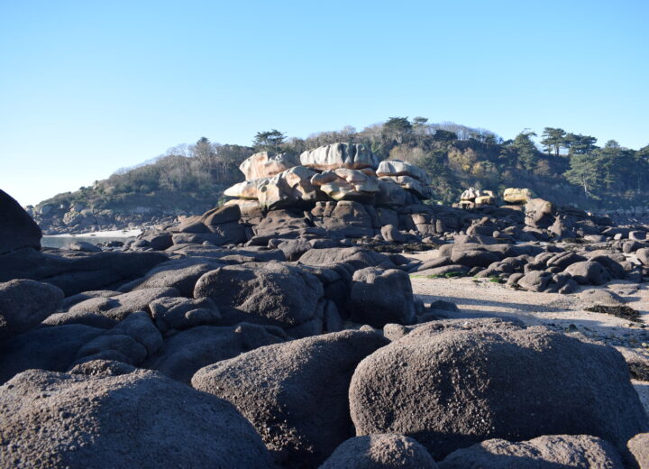 ÎLE CASTEL ET ÎLE MILIAU